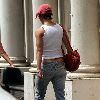 Бритни ходит по магазинам в Soho ( Manhattan